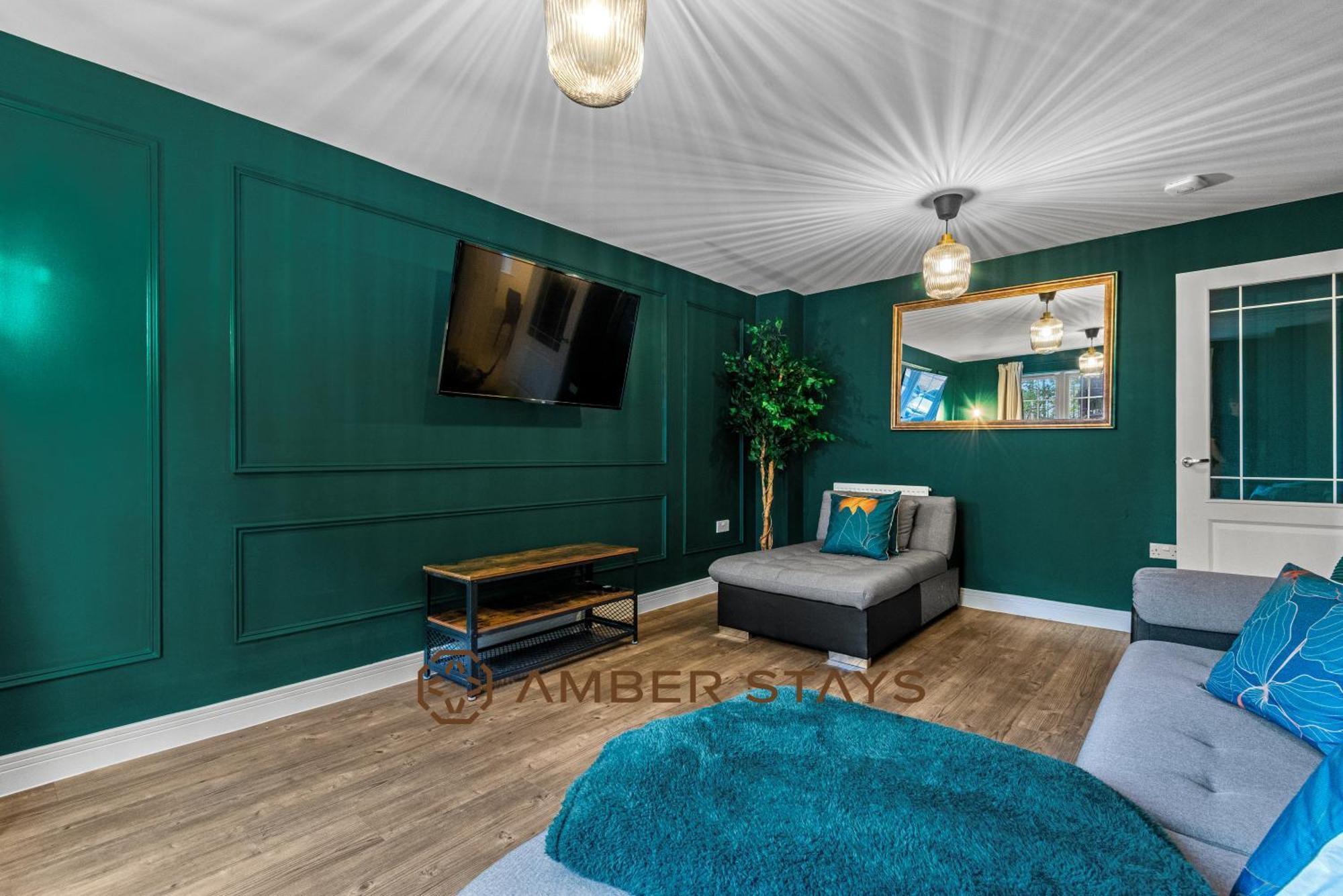 Spacious 5 Bed House In Reading By Amber Stays, Perfect For Business & Contractors, Sleeps 12! Exterior photo